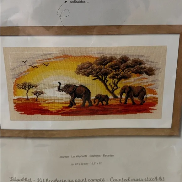 Vervaco DIY Cross Stitch Kit with Elephants - Picture 3 of 6